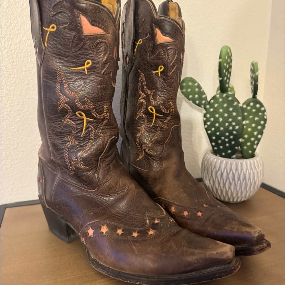 Brown Leather Cowboy Boots w Pink Breast Cancer Awareness ribbons & star Accents